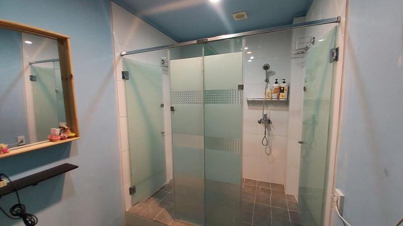 Buzz Guesthouse Hostel Seoul Bagian luar foto